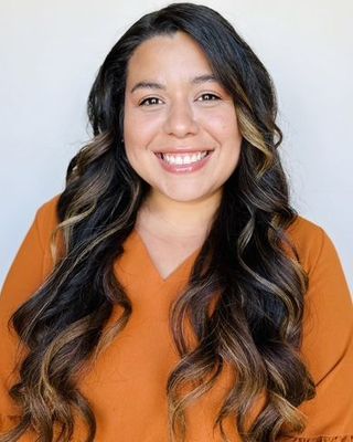 Photo of Leslie Salas, Clinical Social Work/Therapist, LCSW