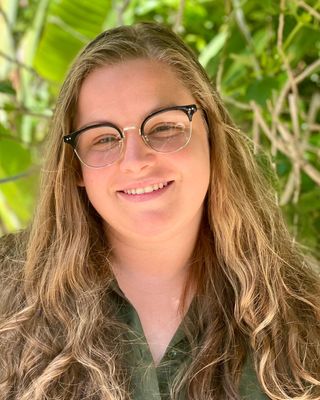 Photo of Hannah Button, Marriage & Family Therapist Associate, AMFT