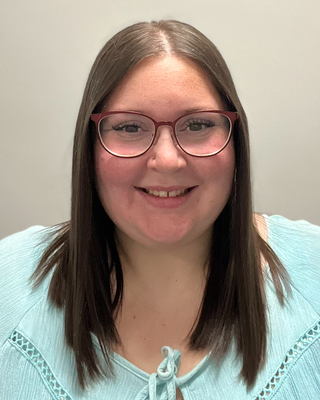 Photo of Dahlia Habash, Registered Psychotherapist (Qualifying), MA