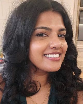 Photo of Dr Sujeena Navajeeva, Psychologist, PsychD, HCPC - Clin. Psych.