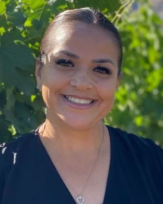 Photo of Maria N Reyes, LMFT, Marriage & Family Therapist in Tehachapi