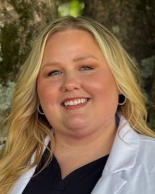 Photo of Jessica Lewis, Psychiatric Nurse Practitioner, PMHNP