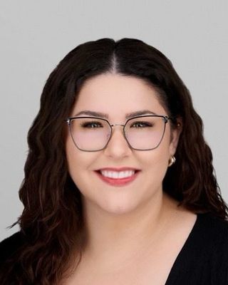 Photo of Alicia M. Hutton, Marriage & Family Therapist, MS, LMFT