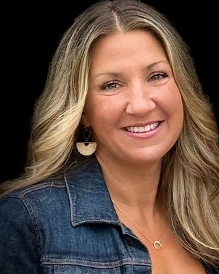 Photo of Genevieve Druwe, Registered Social Worker, BSW, RSW, MPA