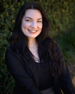 Photo of Mackenzie Bernal, Marriage & Family Therapist Intern, MA, RMFTI