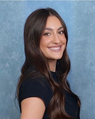 Photo of Ava Hammer, Pre-Licensed Professional