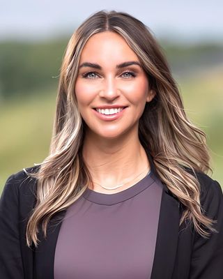 Photo of Nicole Mutnansky - Neupathway (Nicole Mutnansky), Psychiatric Nurse Practitioner, APRN, PMHNP-B, MSN, BSN