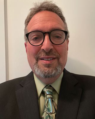 Photo of Alec Mendelson, Psychologist, PhD