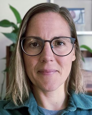 Photo of Dr. Naomi Pollock, Clinical Social Work/Therapist, DSW, LCSW