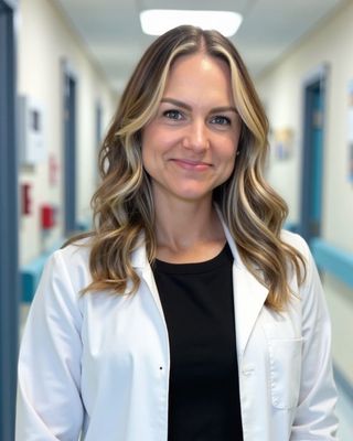 Photo of Lindsey Mills-Bishop, Psychiatric Nurse Practitioner, FNP, CNP