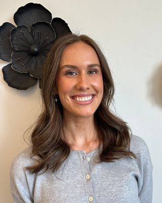 Photo of Lauren Brodie, Registered Psychotherapist (Qualifying), MA, RP(Q)
