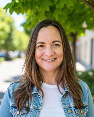 Photo of Christina Lowe, Pre-Licensed Professional, PCA