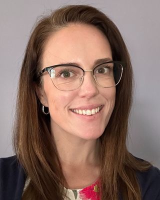 Photo of Samantha Miller, Licensed Mental Health Counselor, LMHC