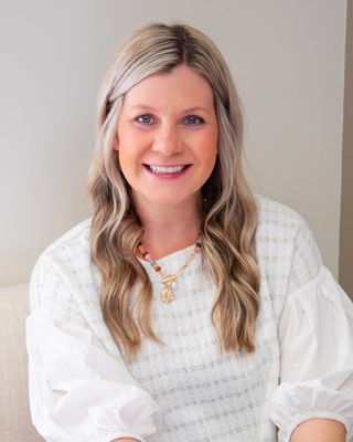 Photo of Ali Hill, Licensed Independent Social Worker , LISW