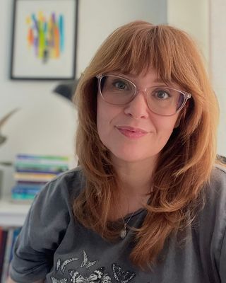 Photo of Vicki Whitby, Psychotherapist, MSc, MNCPS Acc.