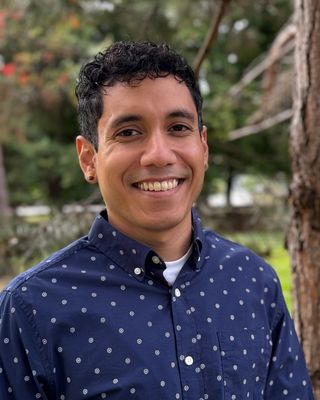 Photo of Cesario May Garcia, Clinical Social Work/Therapist, MSW, LICSW