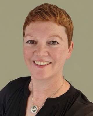 Photo of Niamh Walsh, Psychotherapist, MA, Pre-Accredited Member IACP