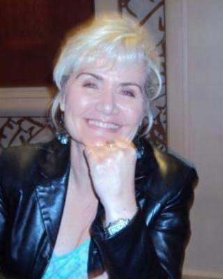 Photo of Tracy MacCreadie, Registered Psychological Associate in La Mesa, CA