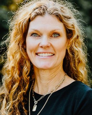 Photo of Laura Pace, Licensed Professional Counselor, PhD, LPC-S, CEDS-S, RPT