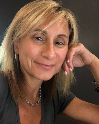 Photo of Lisa Mitchell - Lisa Mitchell - Women's Health, Tinnitus, Insomnia, Registered Social Worker, MSW, RSW