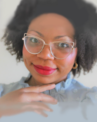 Photo of Lianna Tullis-Robinson, Registered Psychotherapist (Qualifying), MA