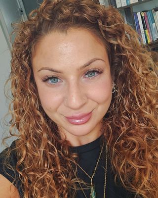 Photo of Anna Antoniou, Counsellor, MBACP