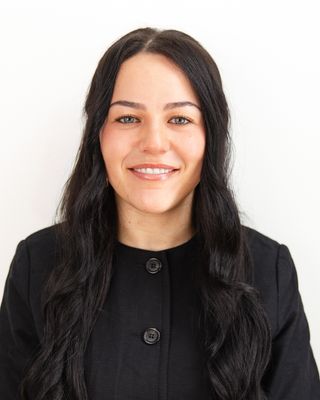 Photo of Jessica Mishriky - Couples Therapy & Relationship Conflict - Jessica, Registered Psychotherapist (Qualifying)