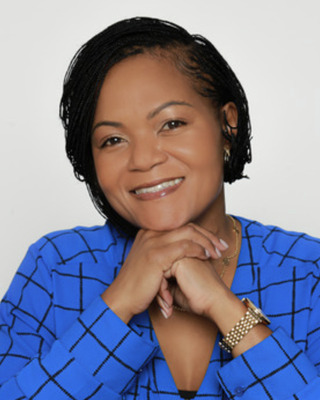 Photo of Iyana Davidson, Counselor in Miami, FL