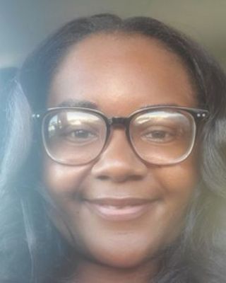 Photo of Luqretia Stuckey, Clinical Social Work/Therapist