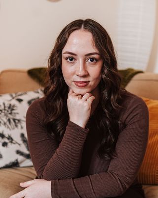 Photo of Sav Barnett, Clinical Social Work/Therapist, LMHP-S, MSW