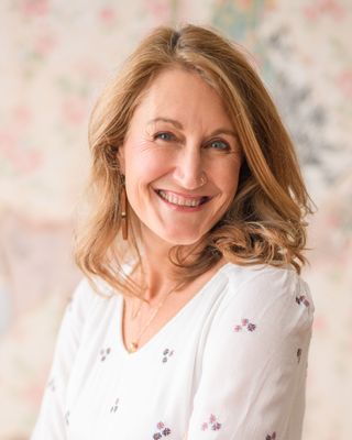 Photo of Amber Fox, Clinical Social Work/Therapist, LMSW