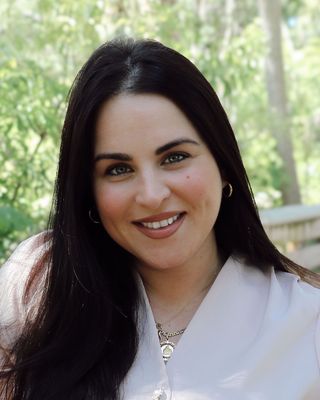 Photo of Gabrielle Hoffman, Pre-Licensed Professional, MSW, RCSWI