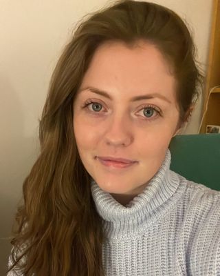 Photo of Rebecca Johnson, Counsellor, MBACP