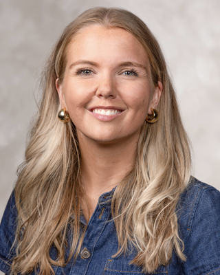 Photo of Hannah Martinez, Counselor, MS, LAC