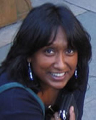 Photo of Yasmin Dewan, PsychD, MBACP, Psychotherapist