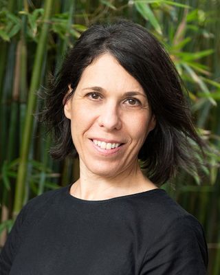Photo of Anat Cossen, Psychologist, MA, PsyBA General