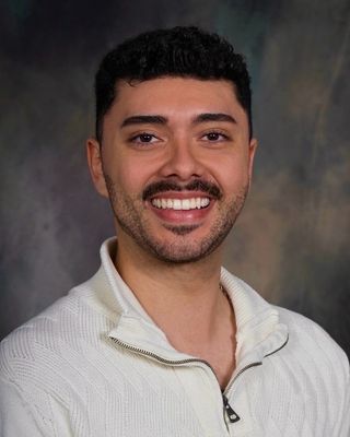 Photo of Jon Barraza, Marriage & Family Therapist Intern, MS, MFT-I