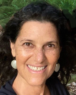 Photo of Mimi Lind, Clinical Social Work/Therapist