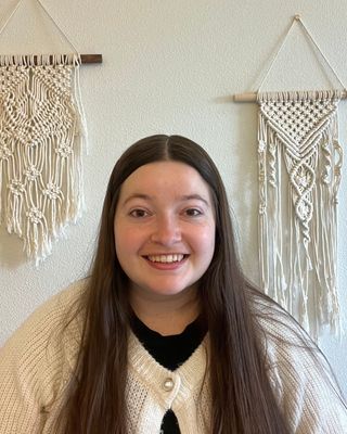 Photo of Amber Logue, Marriage & Family Therapist Associate