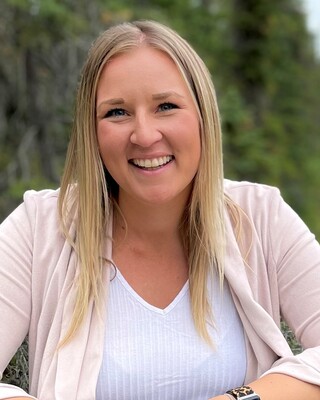 Photo of Claire Benade, RSW, MSW, Clinical Social Work/Therapist in Airdrie