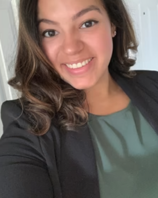 Photo of Julissa Edwards, Licensed Clinical Mental Health Counselor, LCMHC