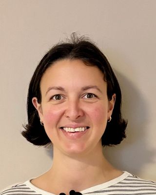 Photo of Nikkita Goncalves, Counsellor, MA, AThR