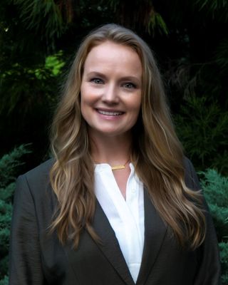 Photo of December Guzzo, Clinical Social Work/Therapist, LICSW