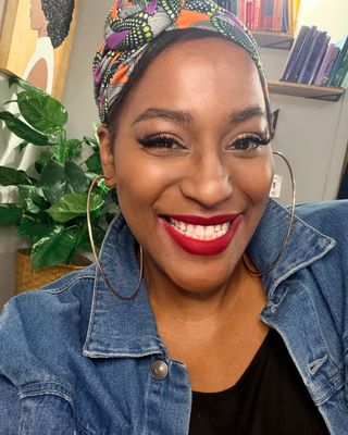 Photo of Lakisha R. Austin, Clinical Social Work/Therapist, LICSW, MBA, MSW