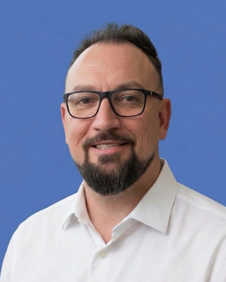 Photo of Rob Hammond, Counsellor, RPC, ICADC, CCAC, SAP
