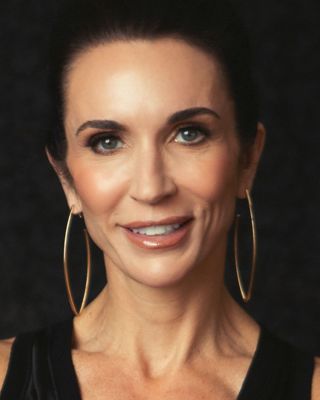 Photo of Kamille Case, Psychiatric Nurse Practitioner, APRN, FNP-C, PMHNP