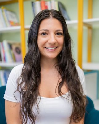 Photo of Olivia Robinson, Marriage & Family Therapist Associate, LMFTA