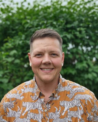 Photo of Bri Dubowski, Registered Social Worker, BSW, MSW, RSW