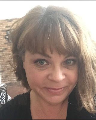 Photo of Rachel Henderson, Licensed Clinical Mental Health Counselor, LCMHC