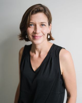 Photo of Erin Pomerantz-Castillo, Counselor, MA, LMHC